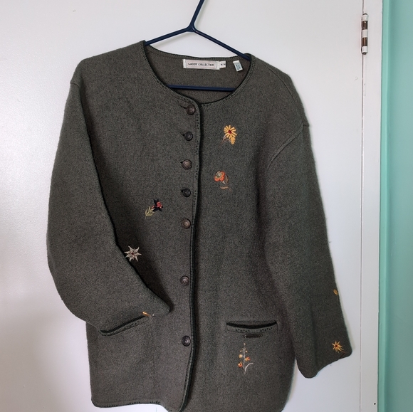 Gaddy Collection Sweaters - Gaddy Collection Embroidered Green Wool Cardigan
